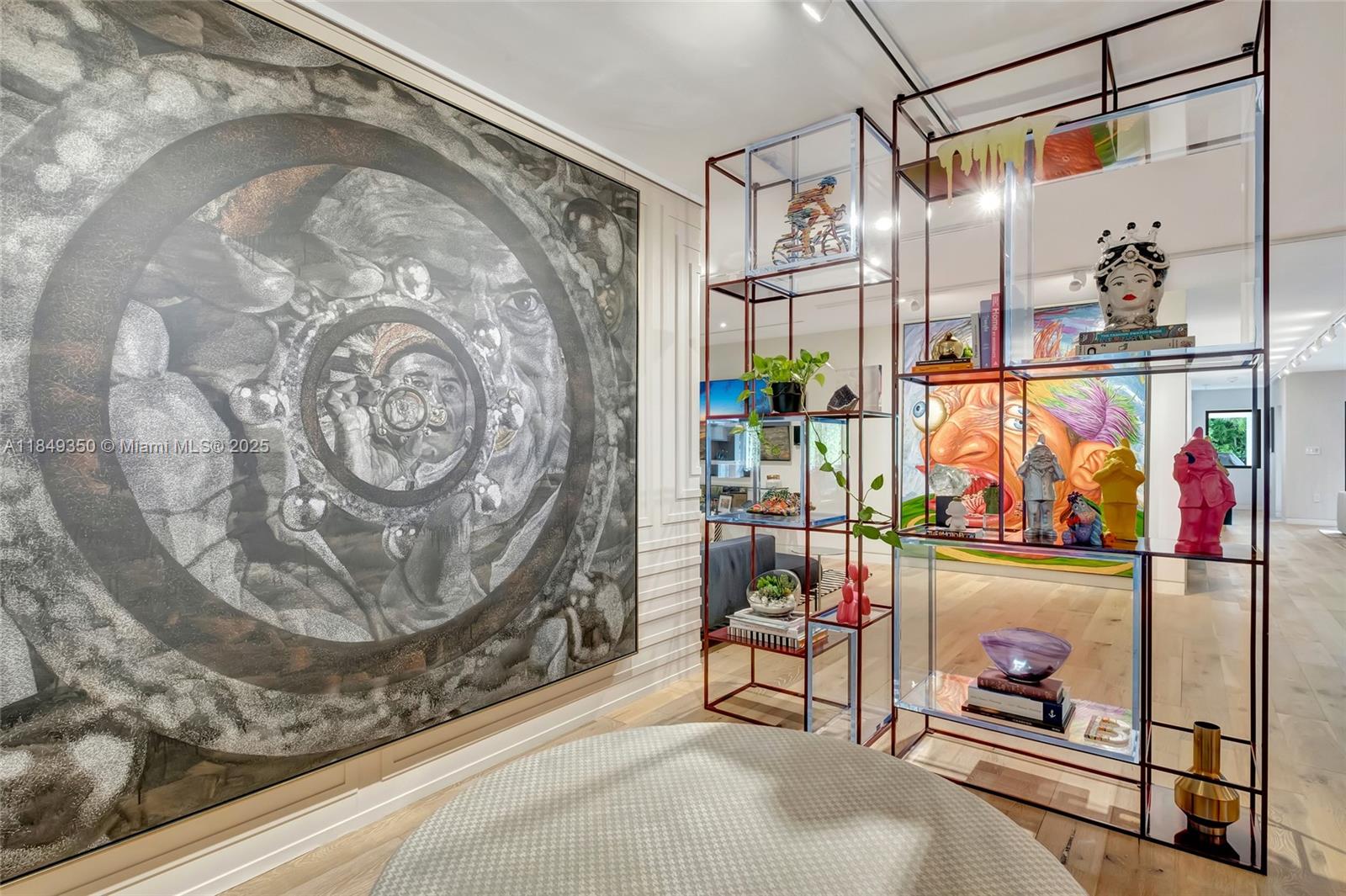 2152 Prairie Ave Miami Beach, FL 33139