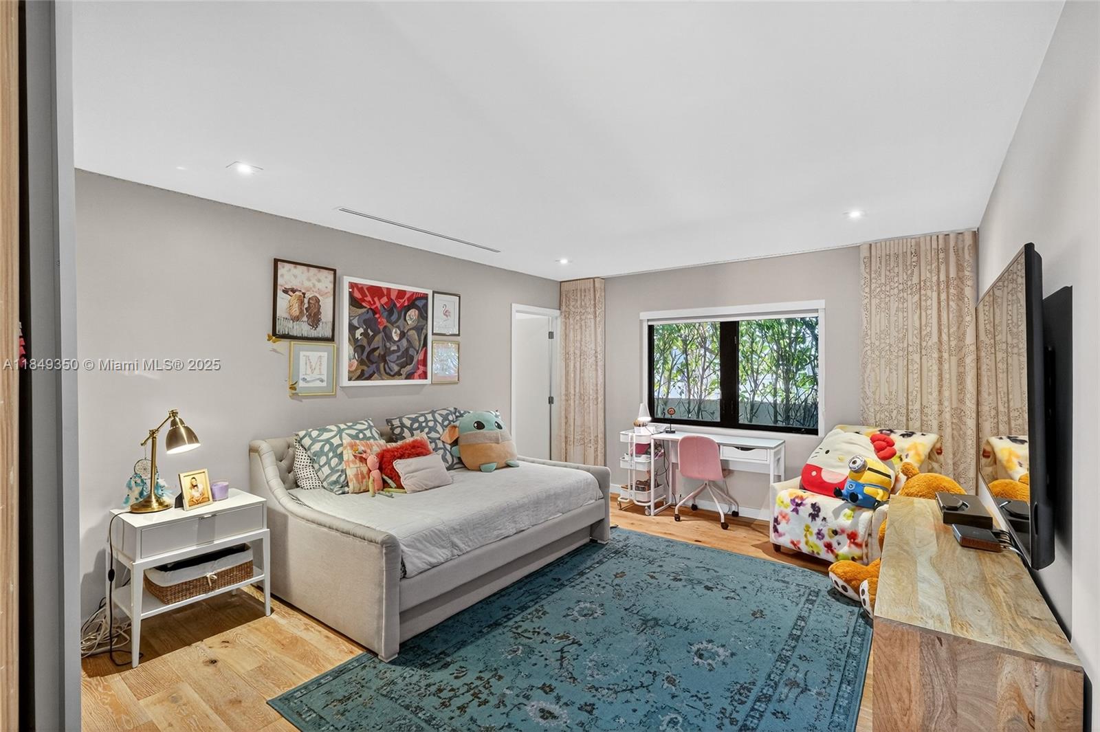 2152 Prairie Ave Miami Beach, FL 33139