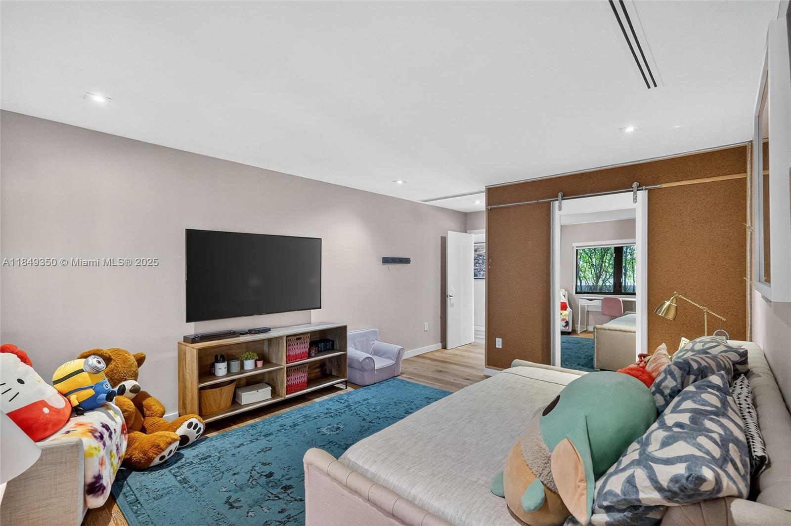 2152 Prairie Ave Miami Beach, FL 33139