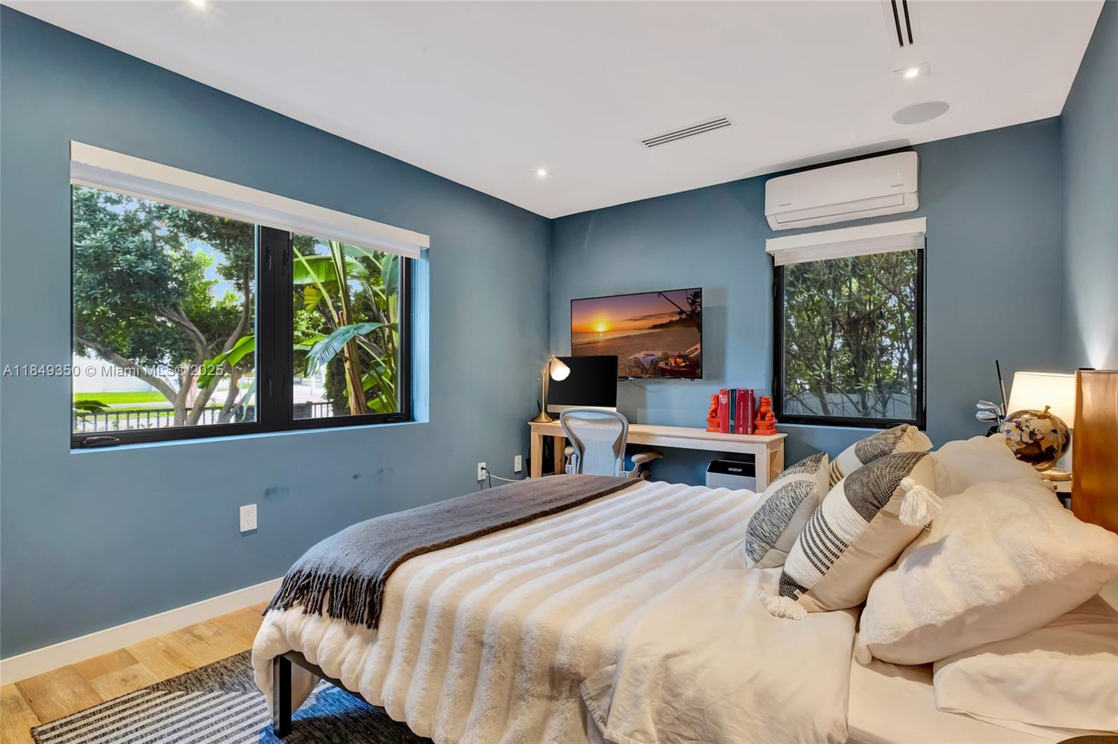 2152 Prairie Ave Miami Beach, FL 33139