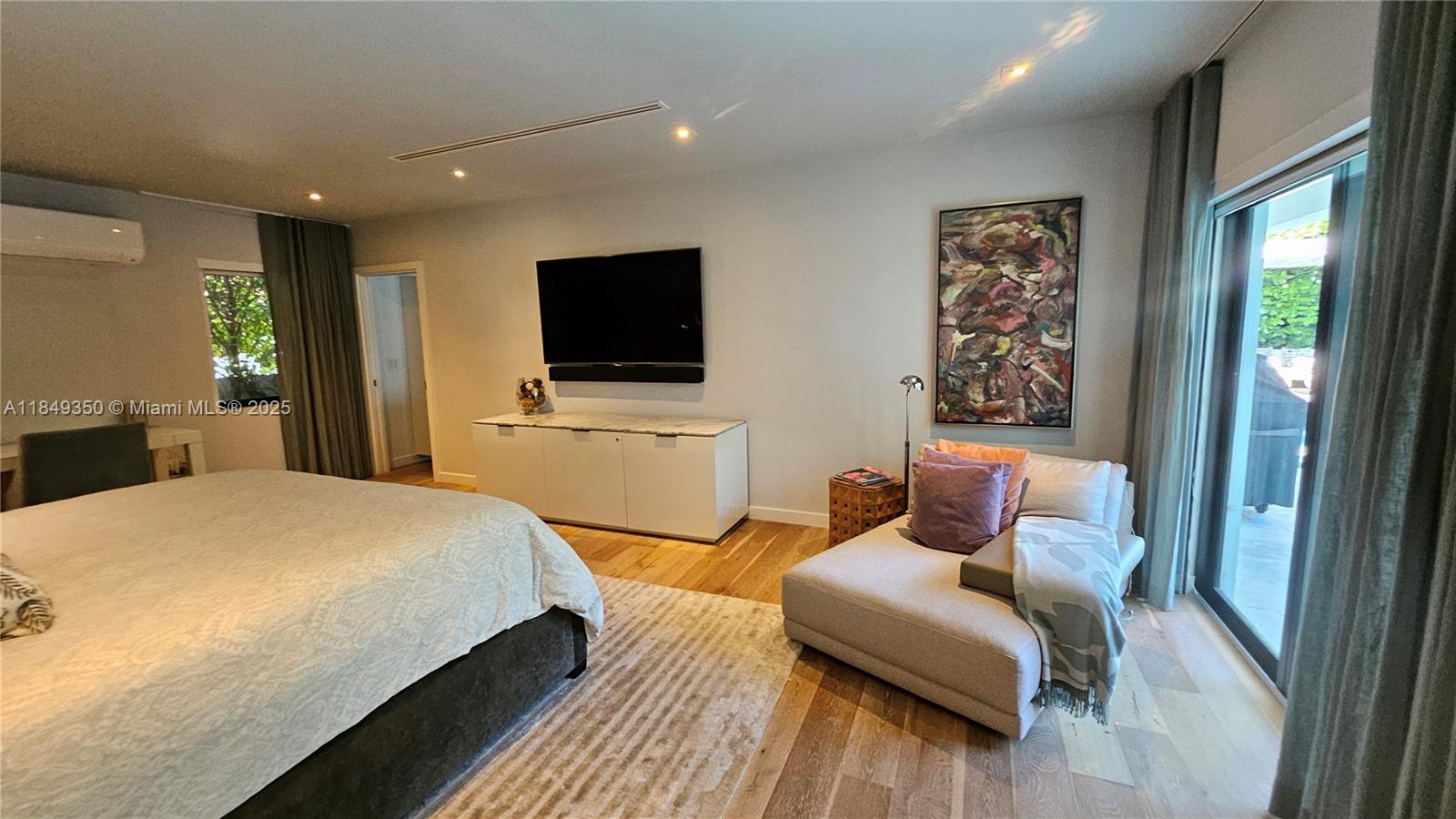 2152 Prairie Ave Miami Beach, FL 33139