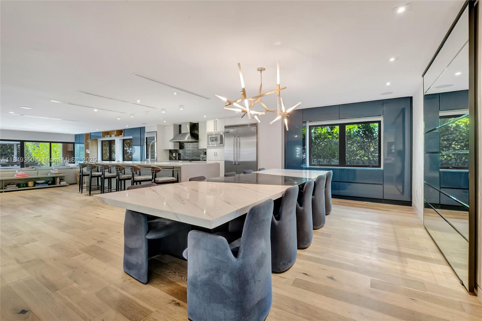 2152 Prairie Ave Miami Beach, FL 33139