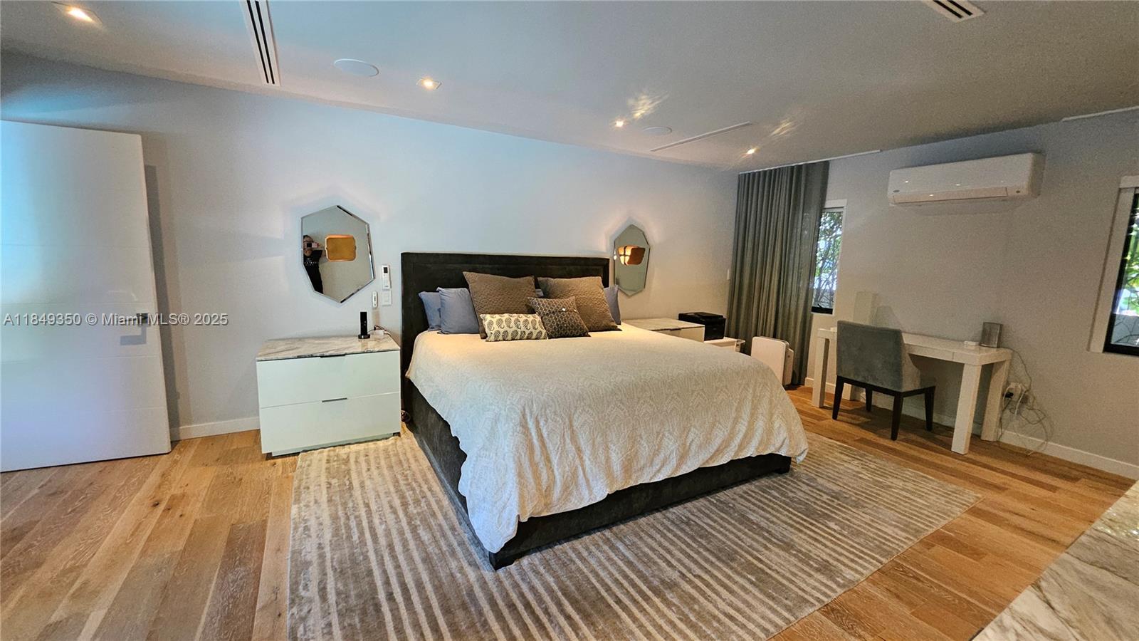 2152 Prairie Ave Miami Beach, FL 33139