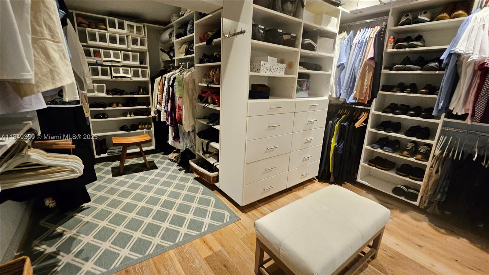 2152 Prairie Ave Miami Beach, FL 33139