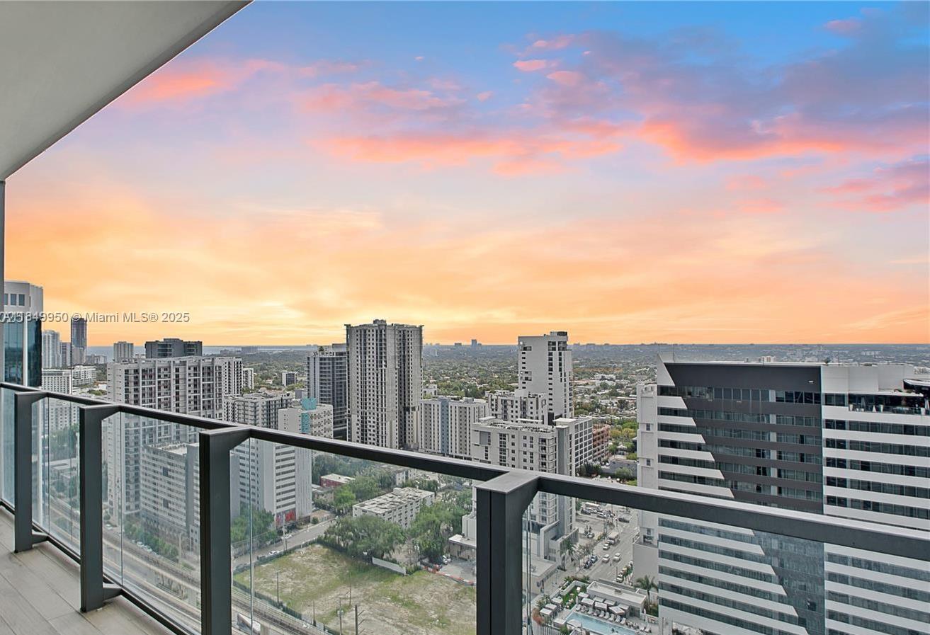 image Rise Condo1