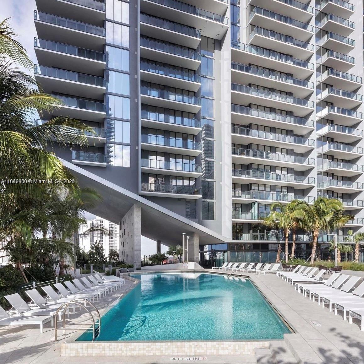 image Rise Condo26
