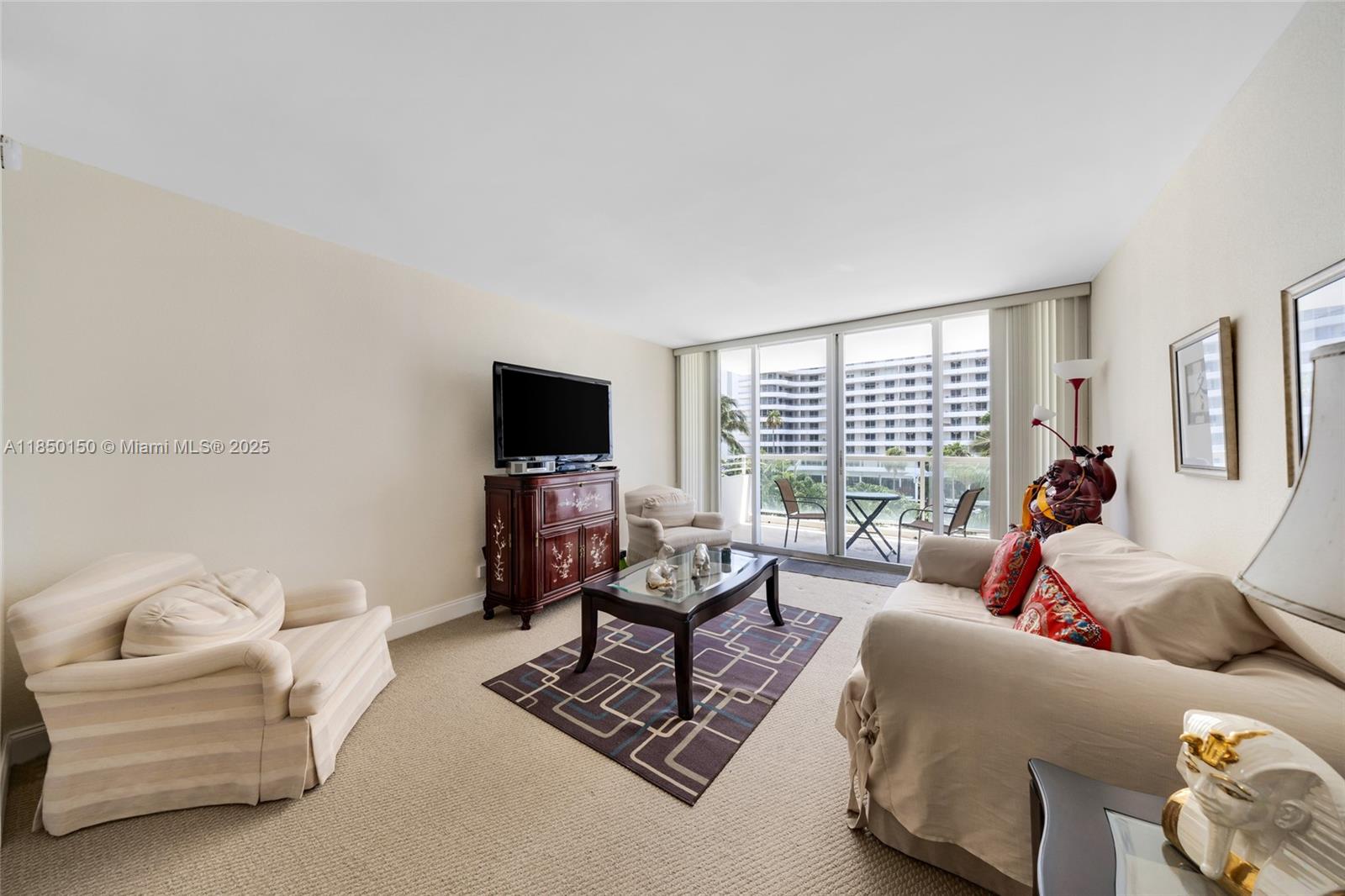 5600 Collins Ave #5D