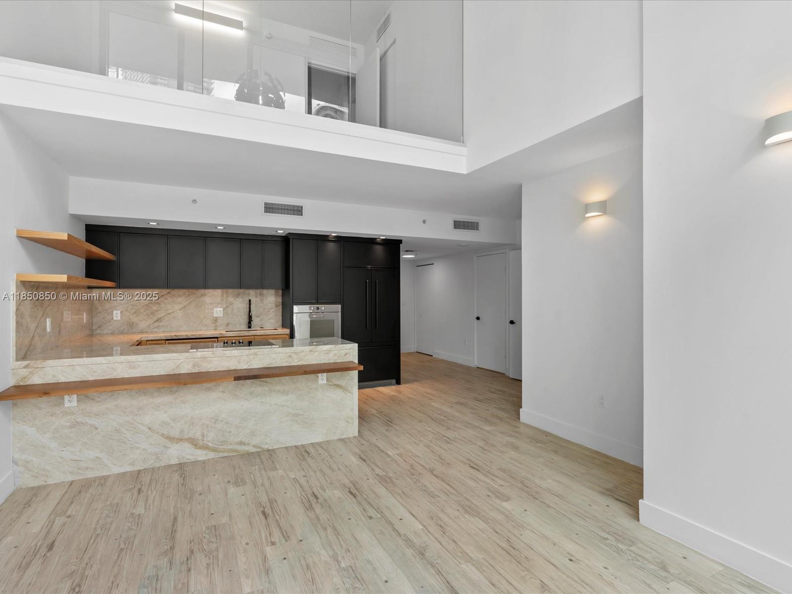 92 SW 3rd St #704