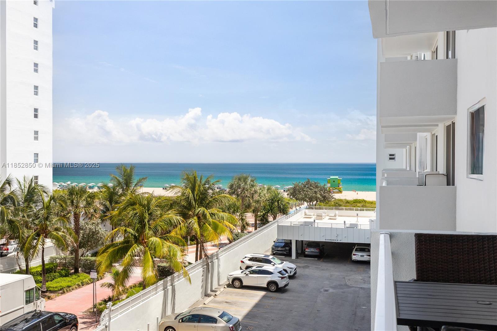 345 Ocean Dr #424