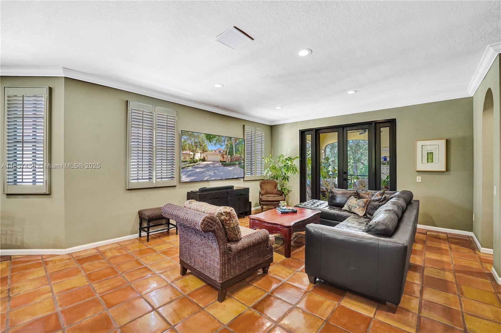 Undisclosed Address Weston, FL 33326