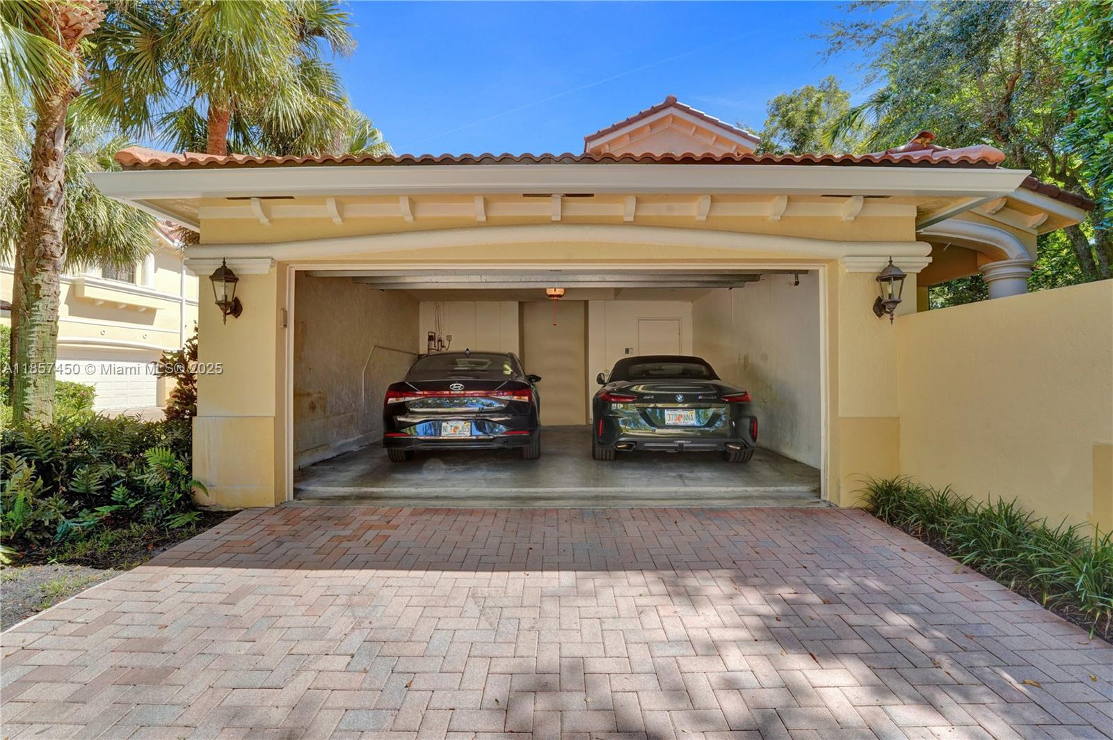 Undisclosed Address Weston, FL 33326