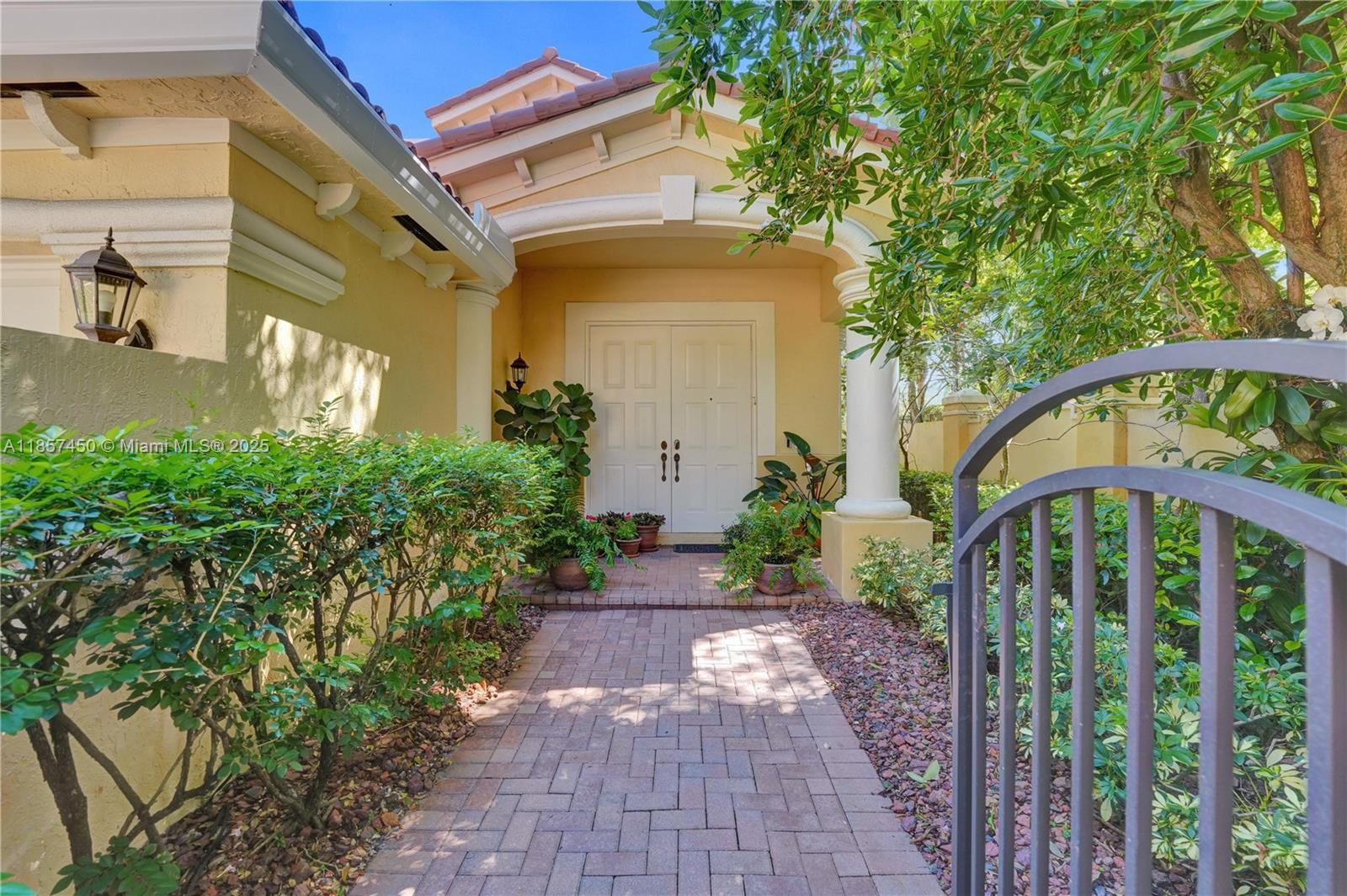 Undisclosed Address Weston, FL 33326