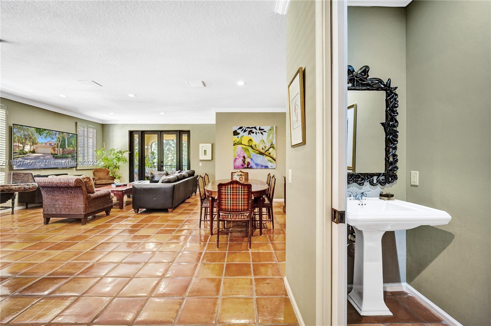 Undisclosed Address Weston, FL 33326