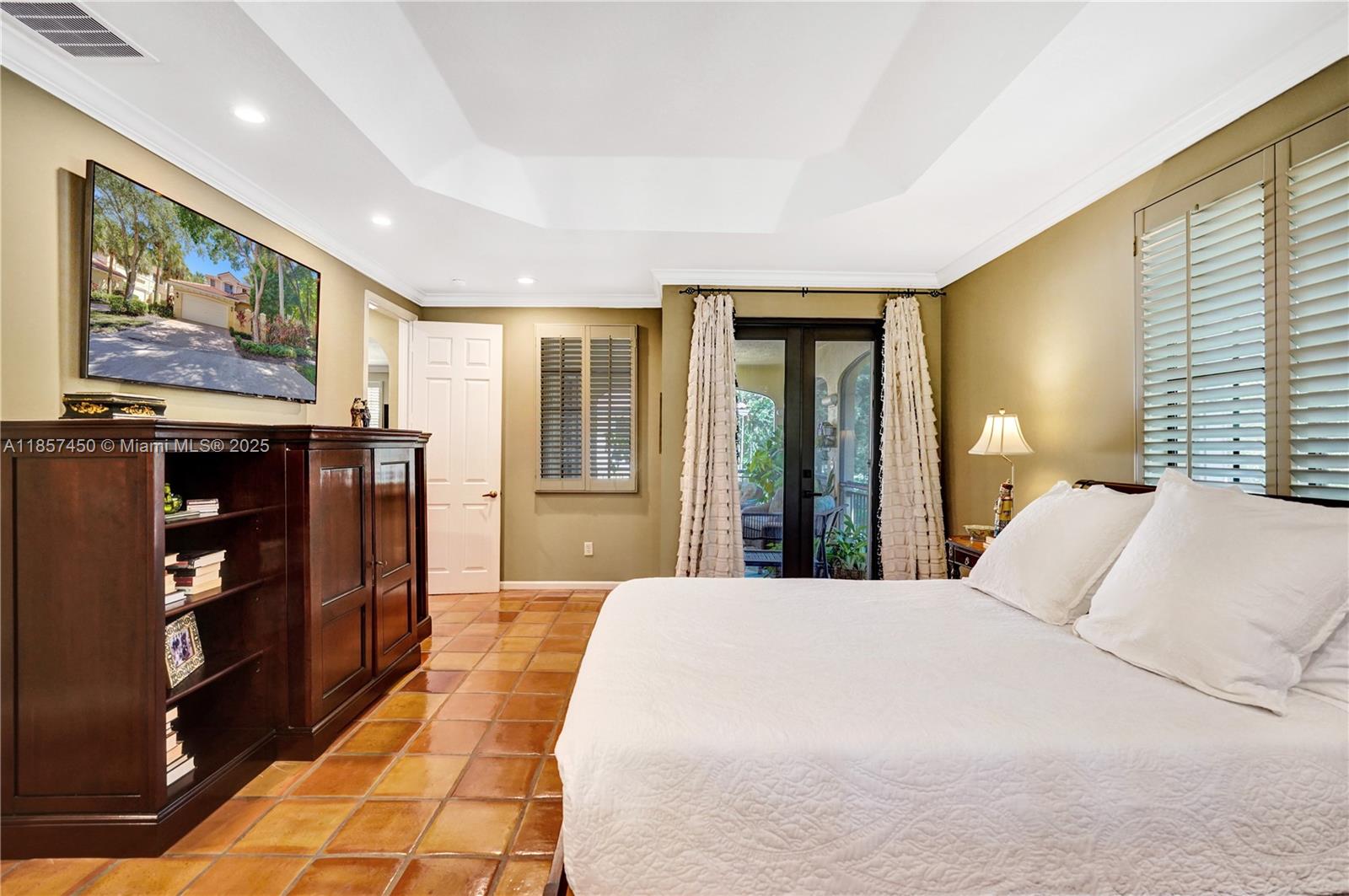 Undisclosed Address Weston, FL 33326