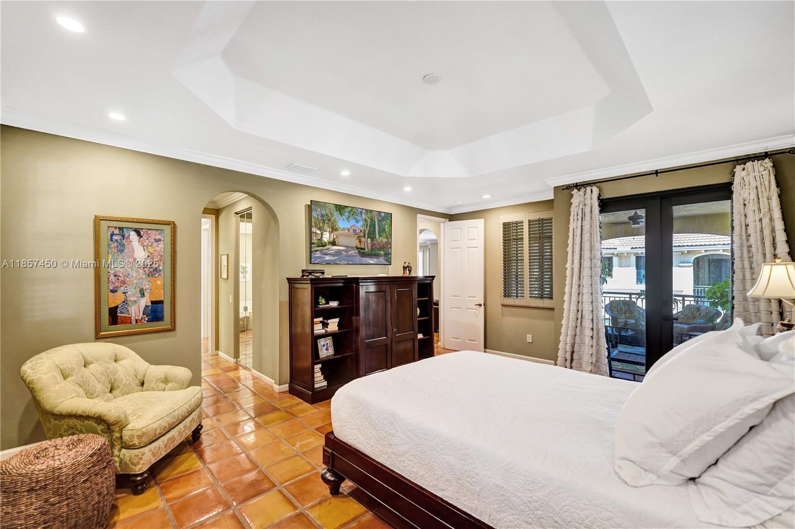 Undisclosed Address Weston, FL 33326