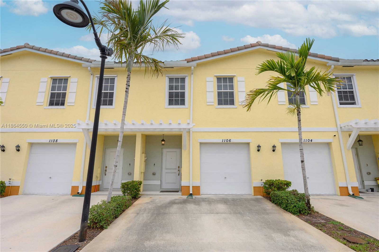 1106 NW 40th Ter