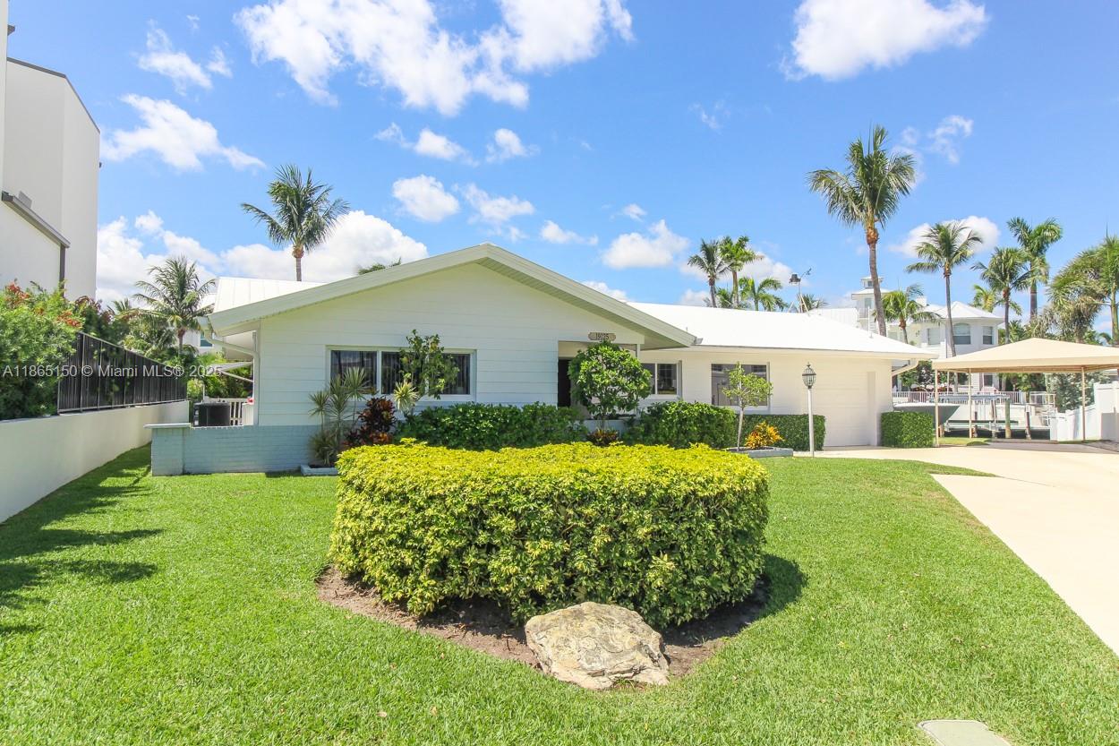 19125 Waterway Rd Jupiter, FL 33469