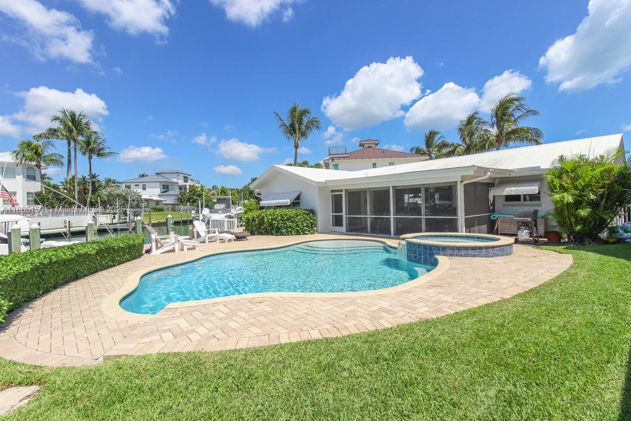 19125 Waterway Rd Jupiter, FL 33469