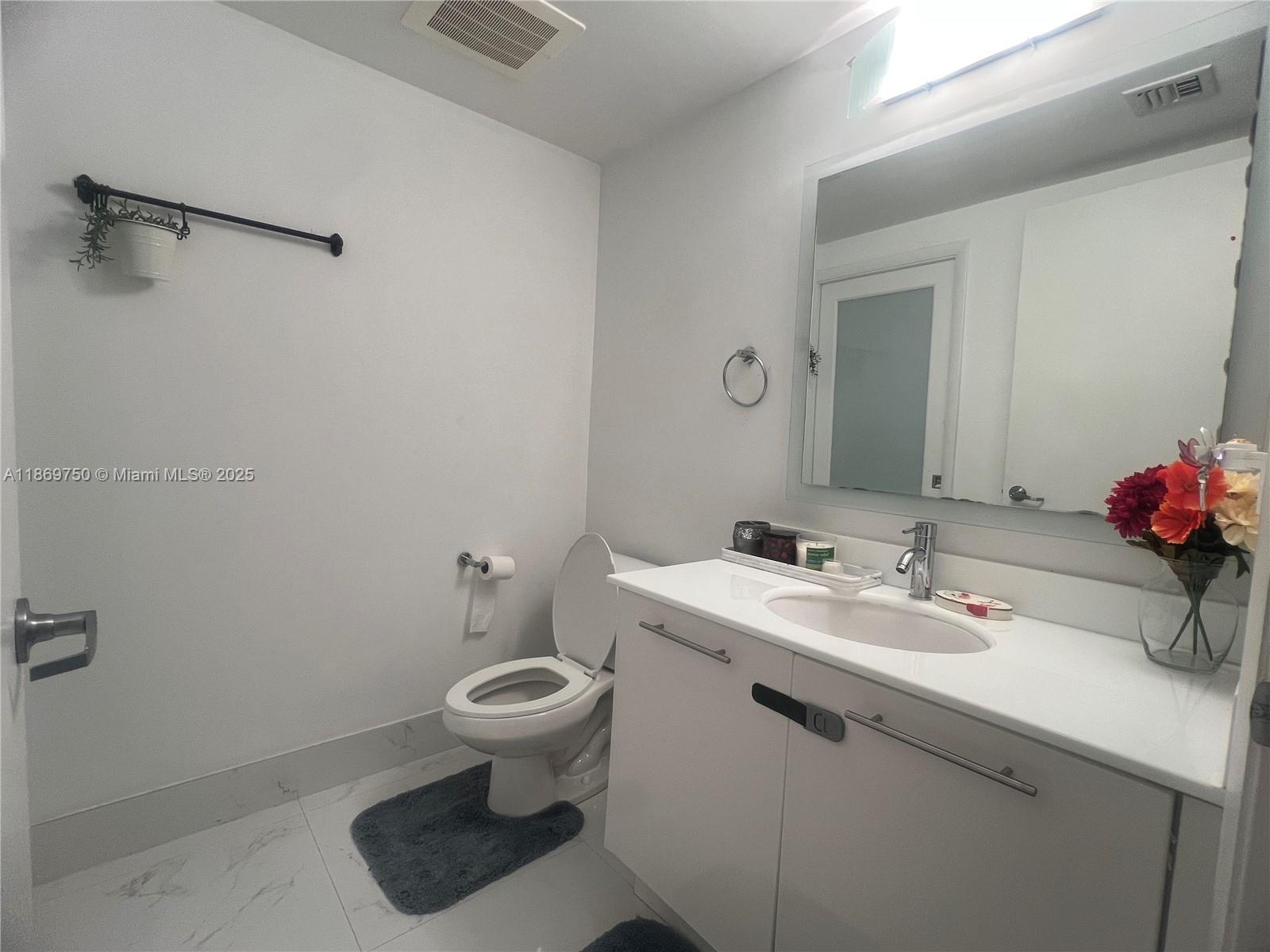 image Mint Condo9
