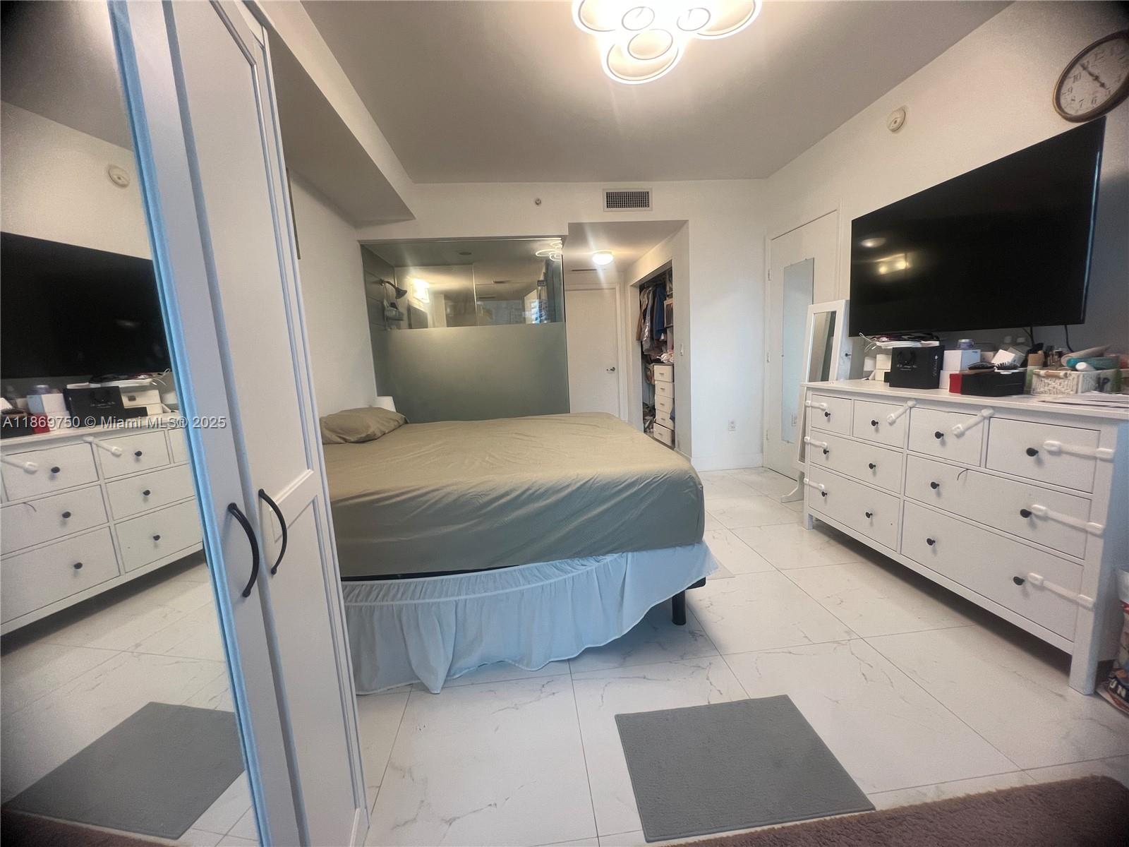 image Mint Condo12