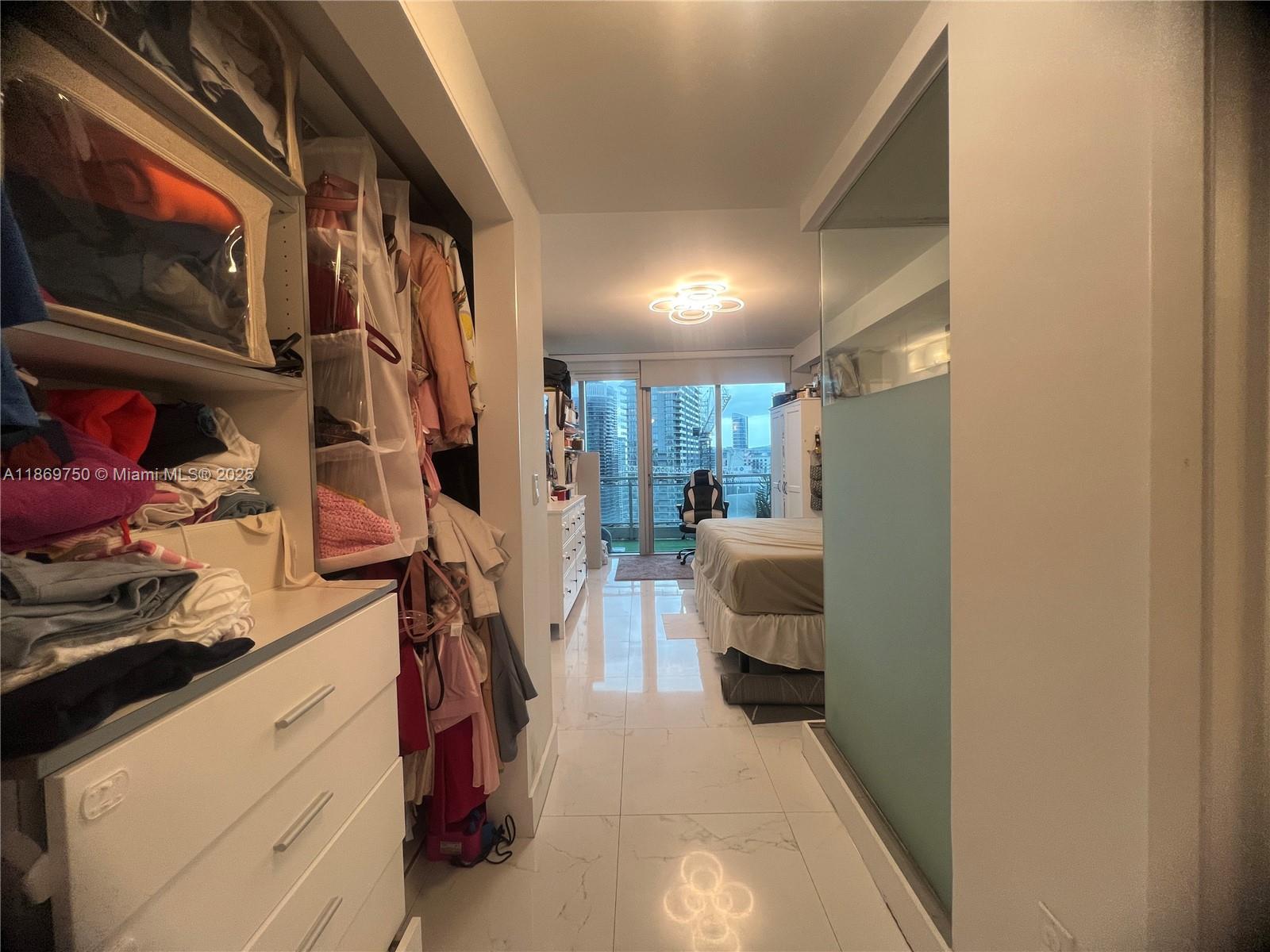 image Mint Condo13
