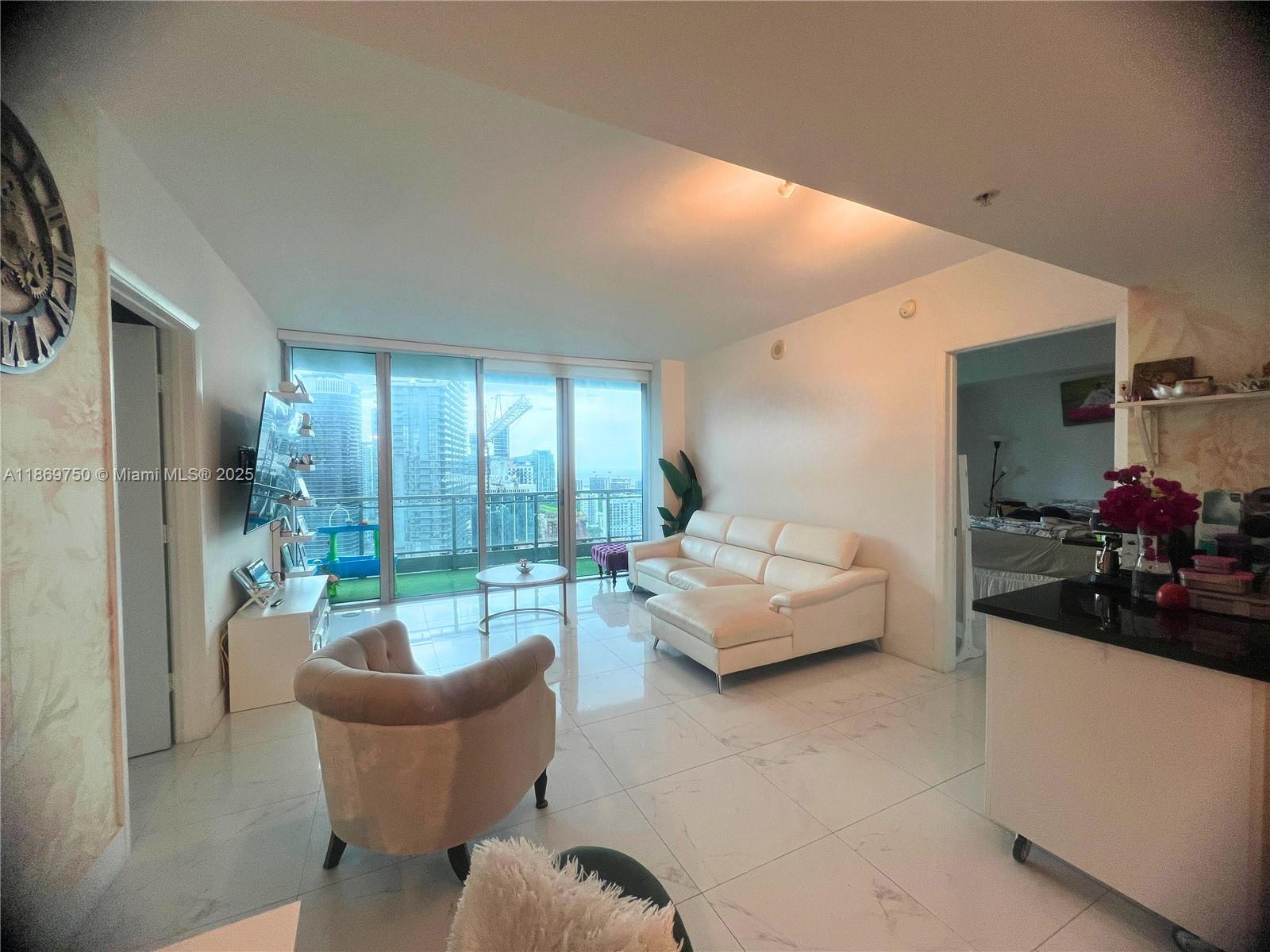 image Mint Condo1