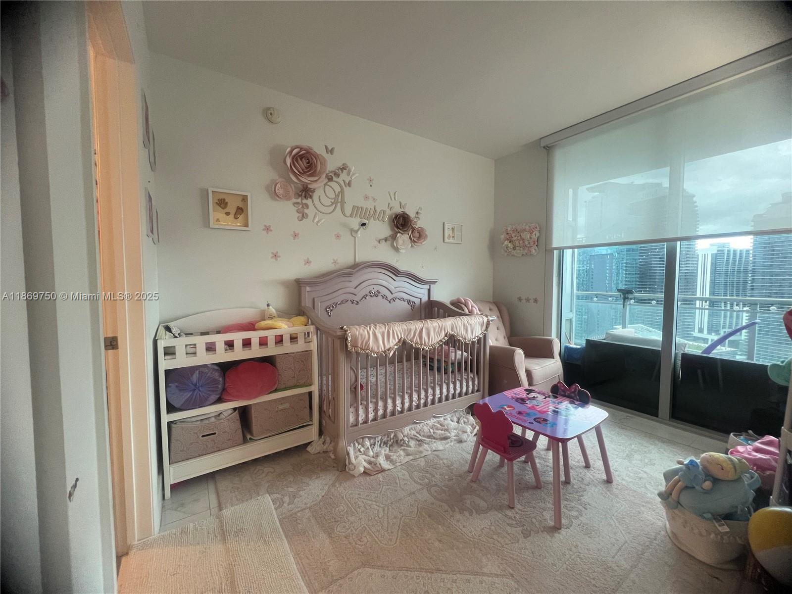 image Mint Condo7
