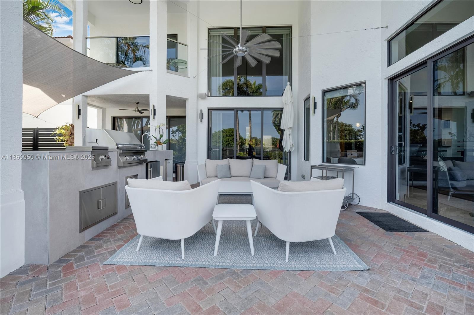 19411 NE 17th Ave Miami, FL 33179