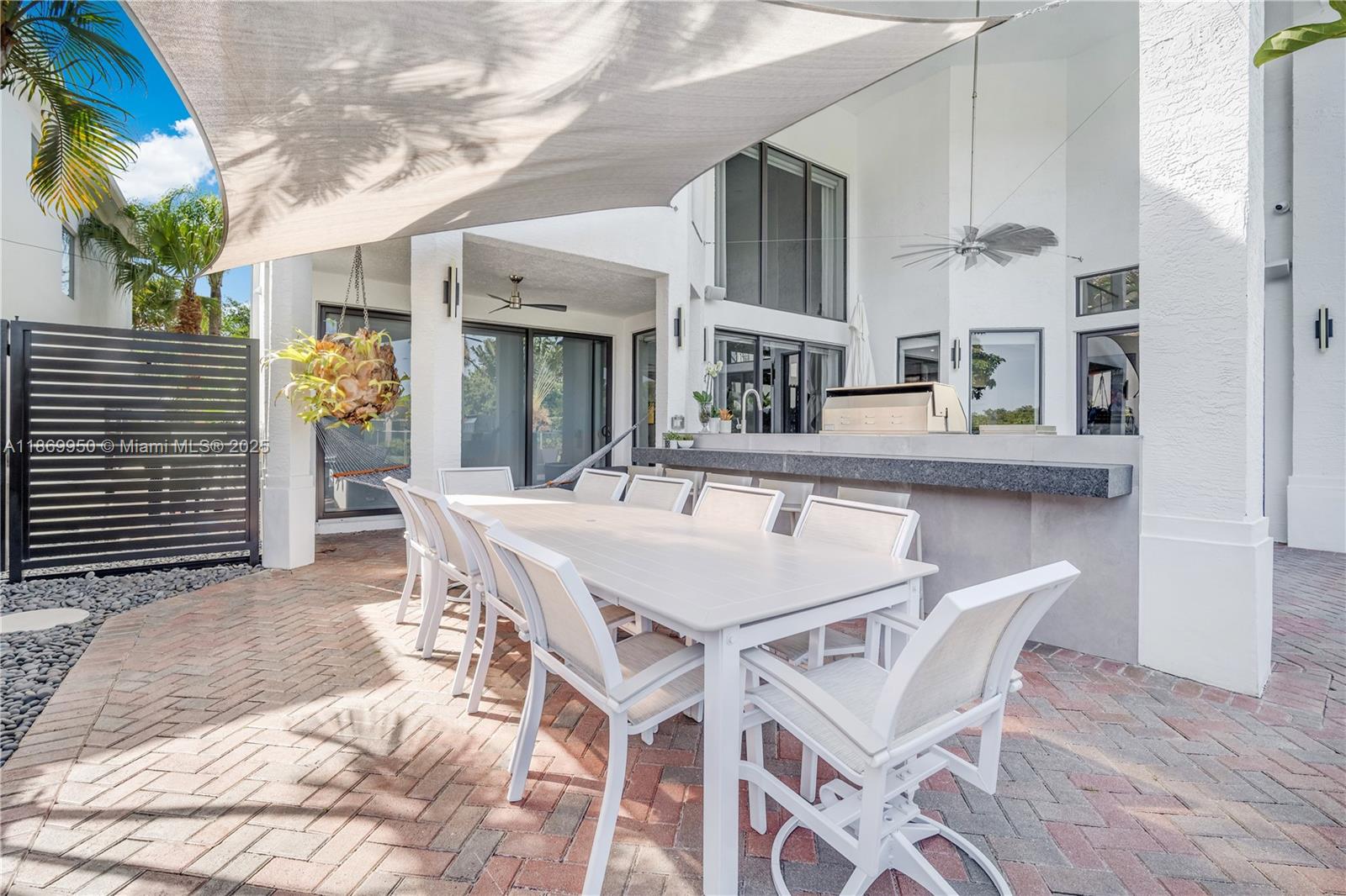 19411 NE 17th Ave Miami, FL 33179