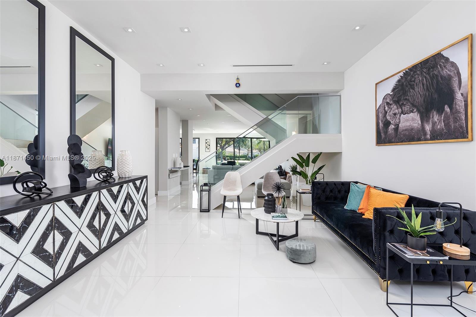 850 Washington St Hollywood, FL 33019