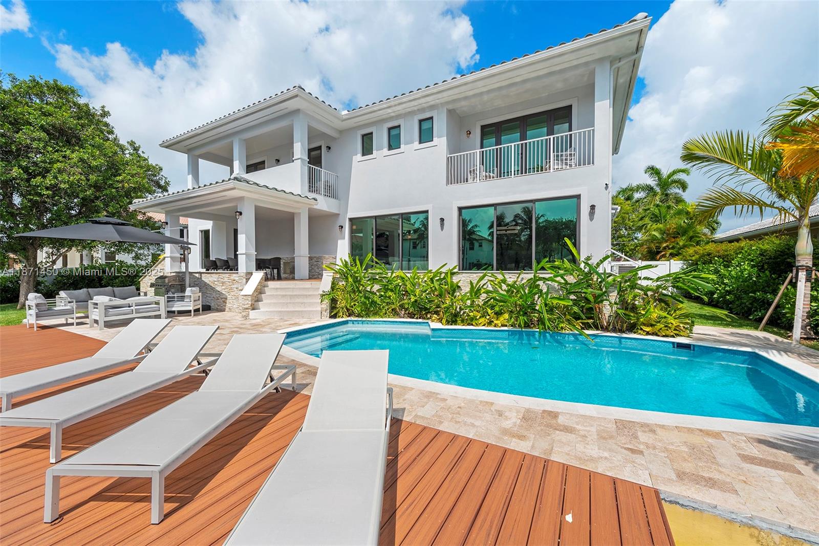 850 Washington St Hollywood, FL 33019