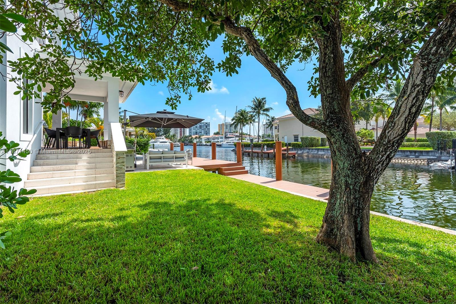 850 Washington St Hollywood, FL 33019