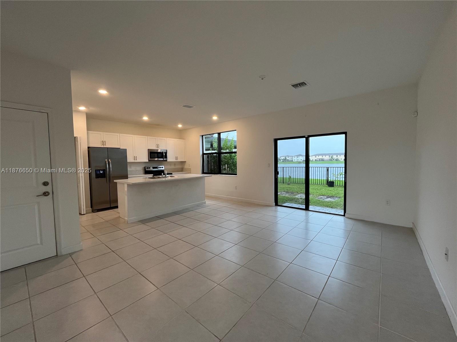 10247 SW 231st Ln Miami, FL 33190