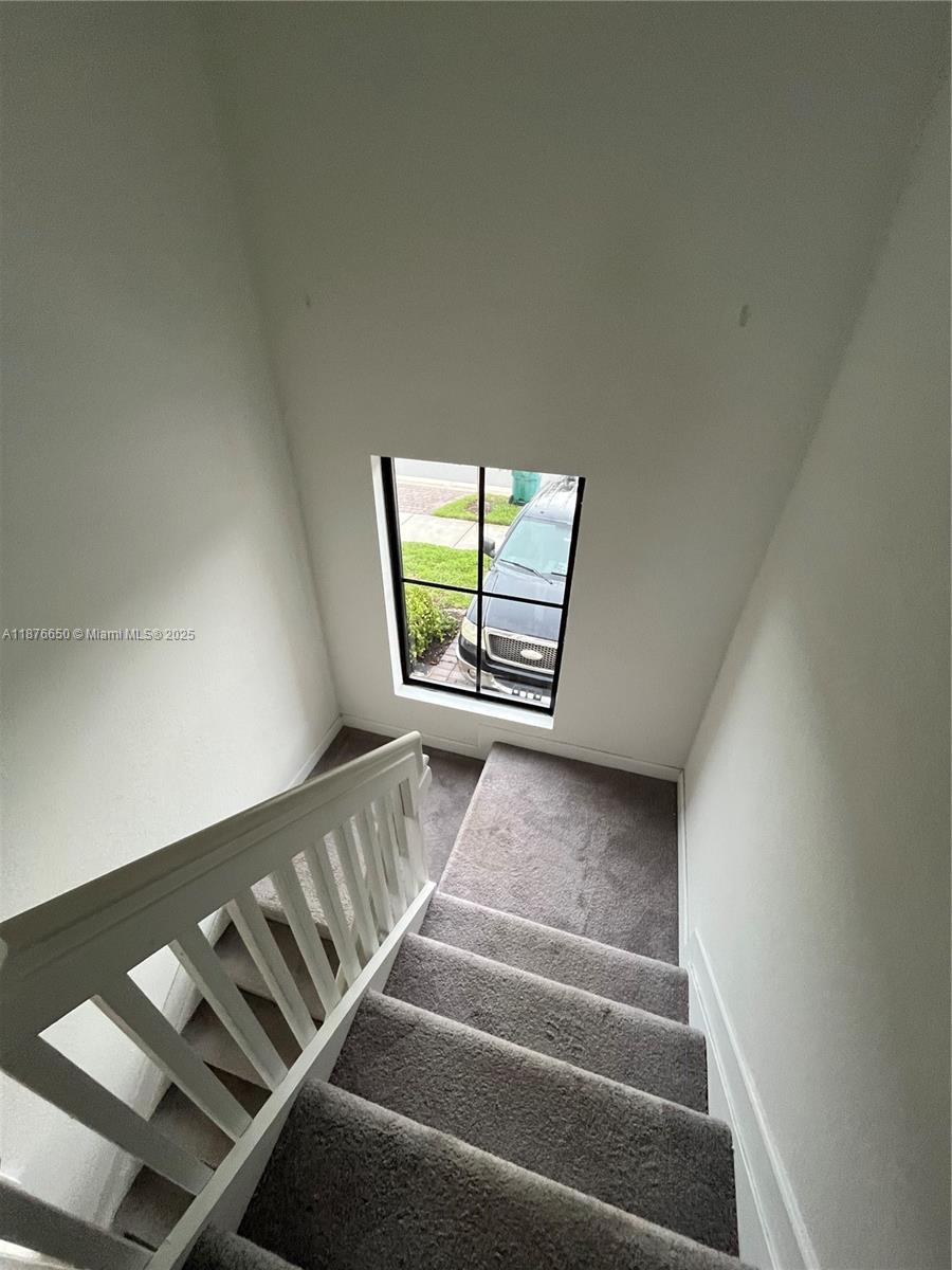 10247 SW 231st Ln Miami, FL 33190