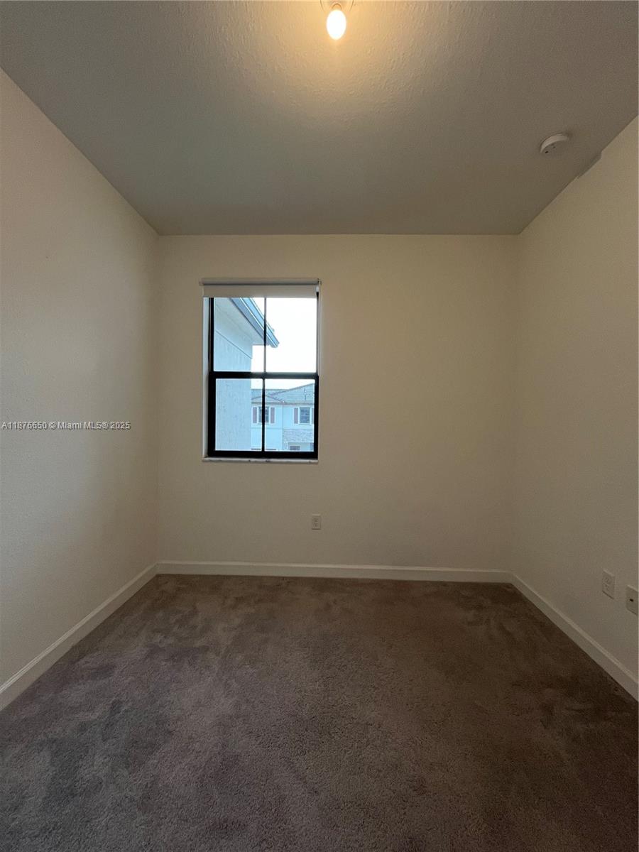 10247 SW 231st Ln Miami, FL 33190