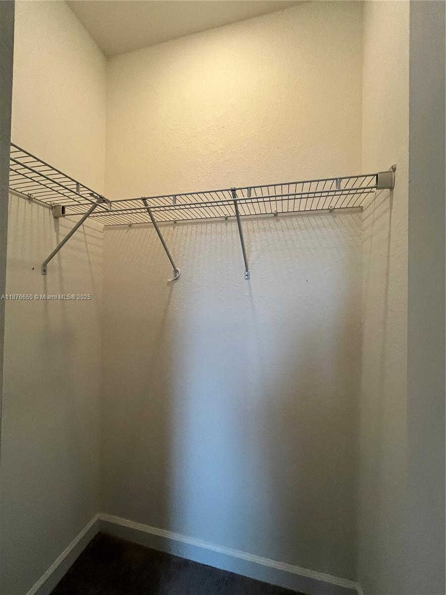 10247 SW 231st Ln Miami, FL 33190