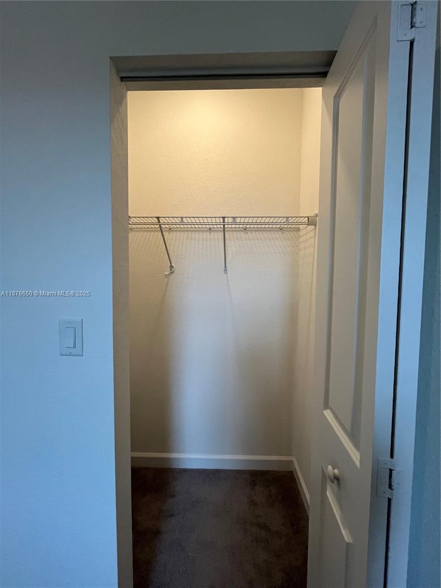 10247 SW 231st Ln Miami, FL 33190