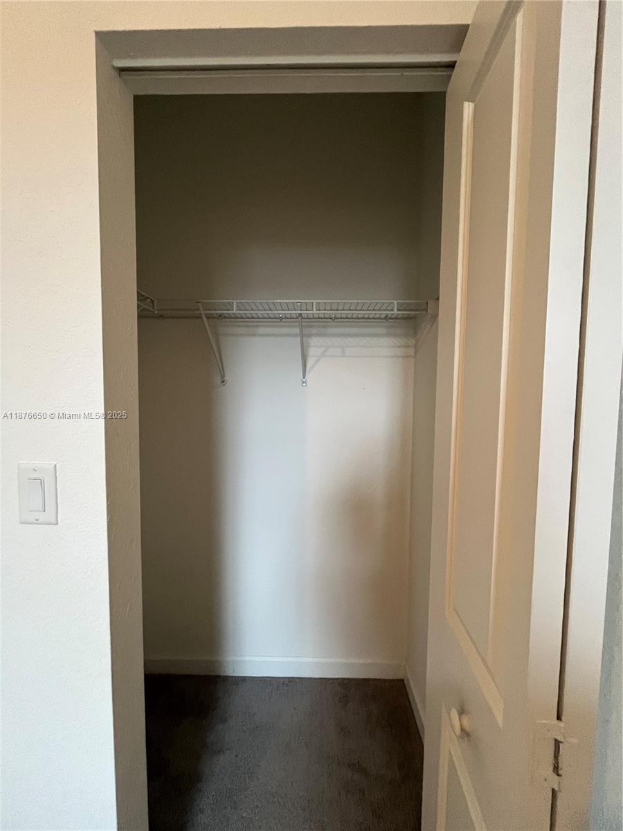 10247 SW 231st Ln Miami, FL 33190