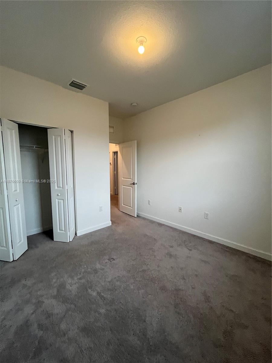 10247 SW 231st Ln Miami, FL 33190