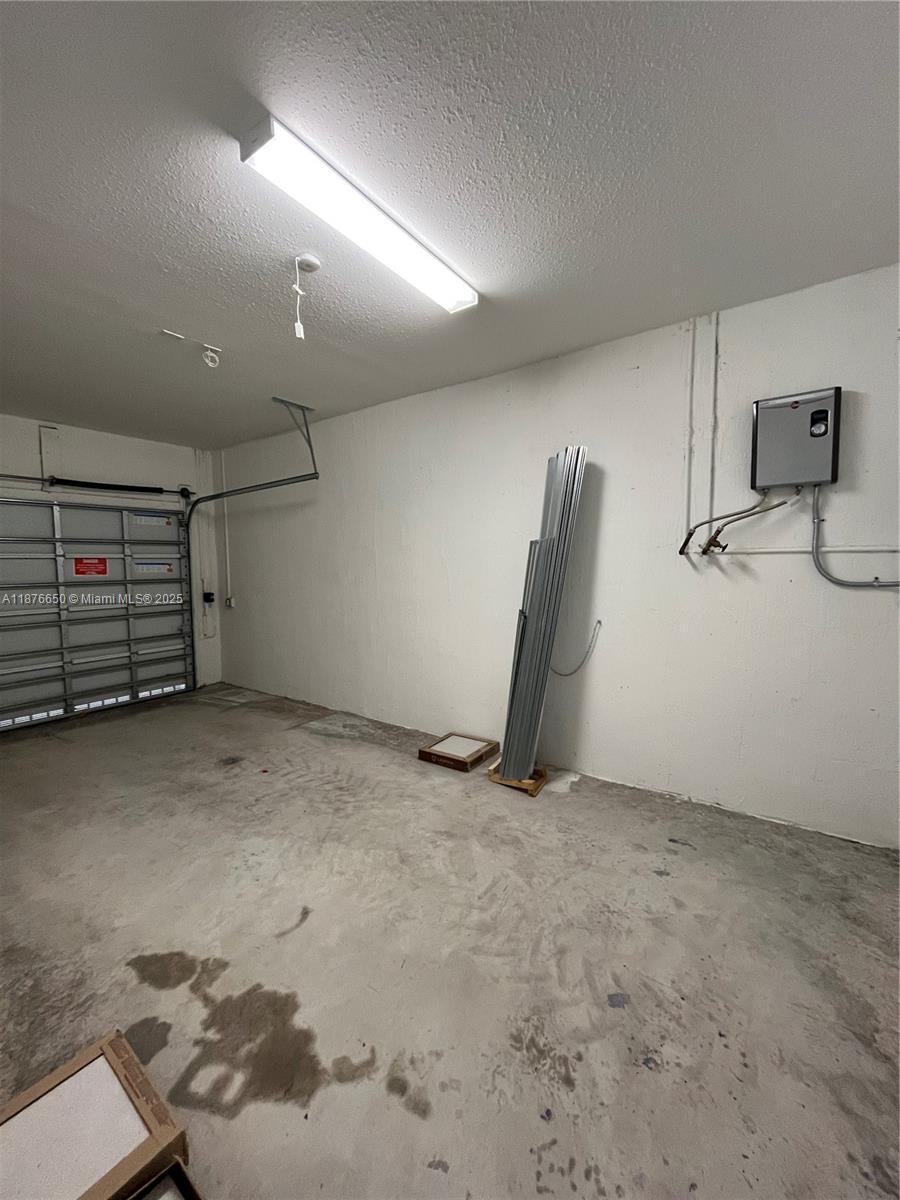 10247 SW 231st Ln Miami, FL 33190