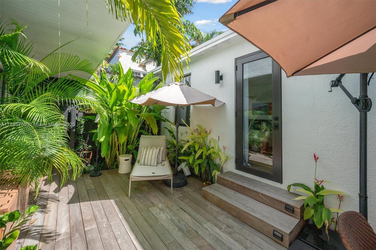 135 NE 45th St Miami, FL 33137