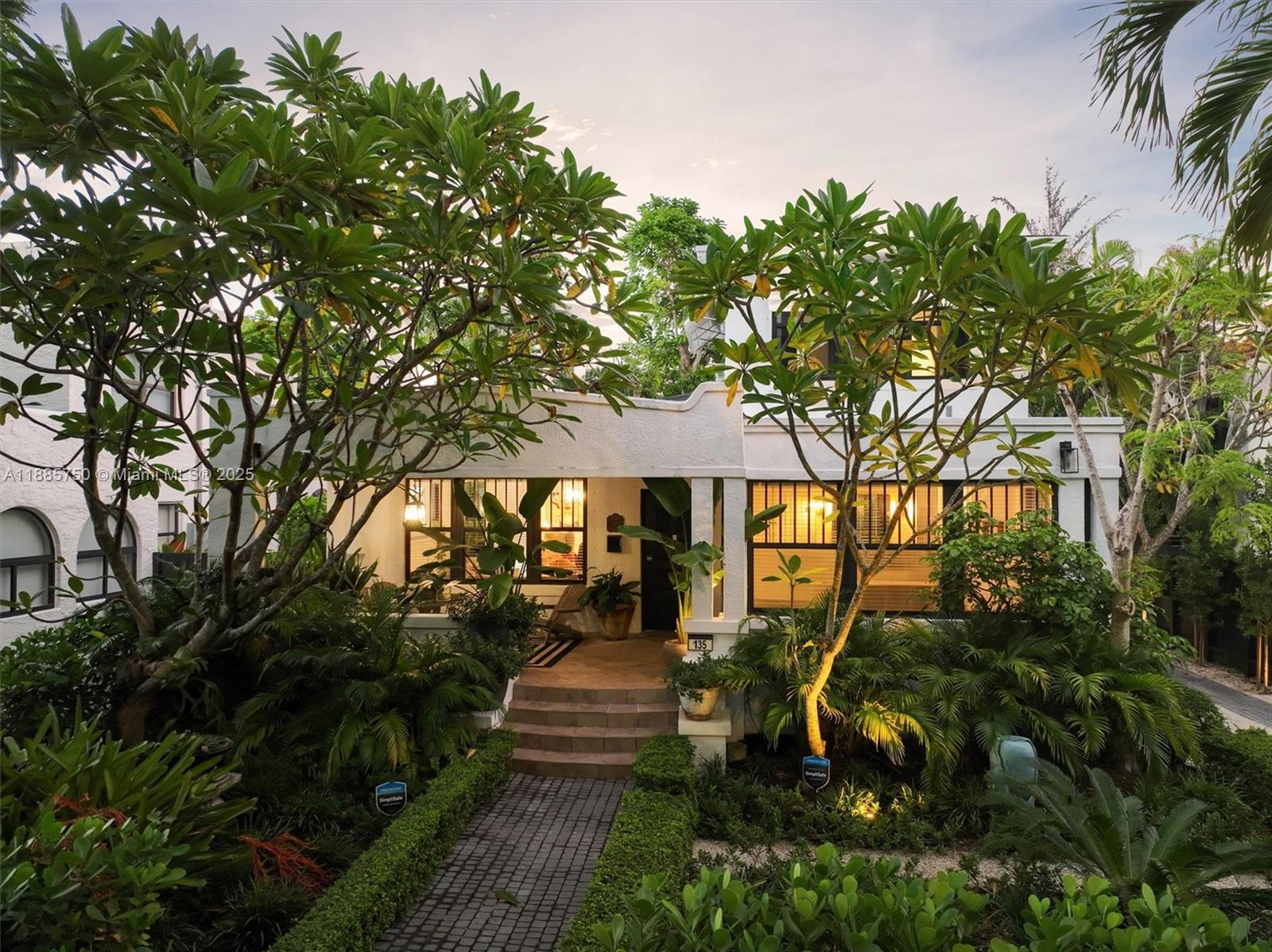 135 NE 45th St Miami, FL 33137