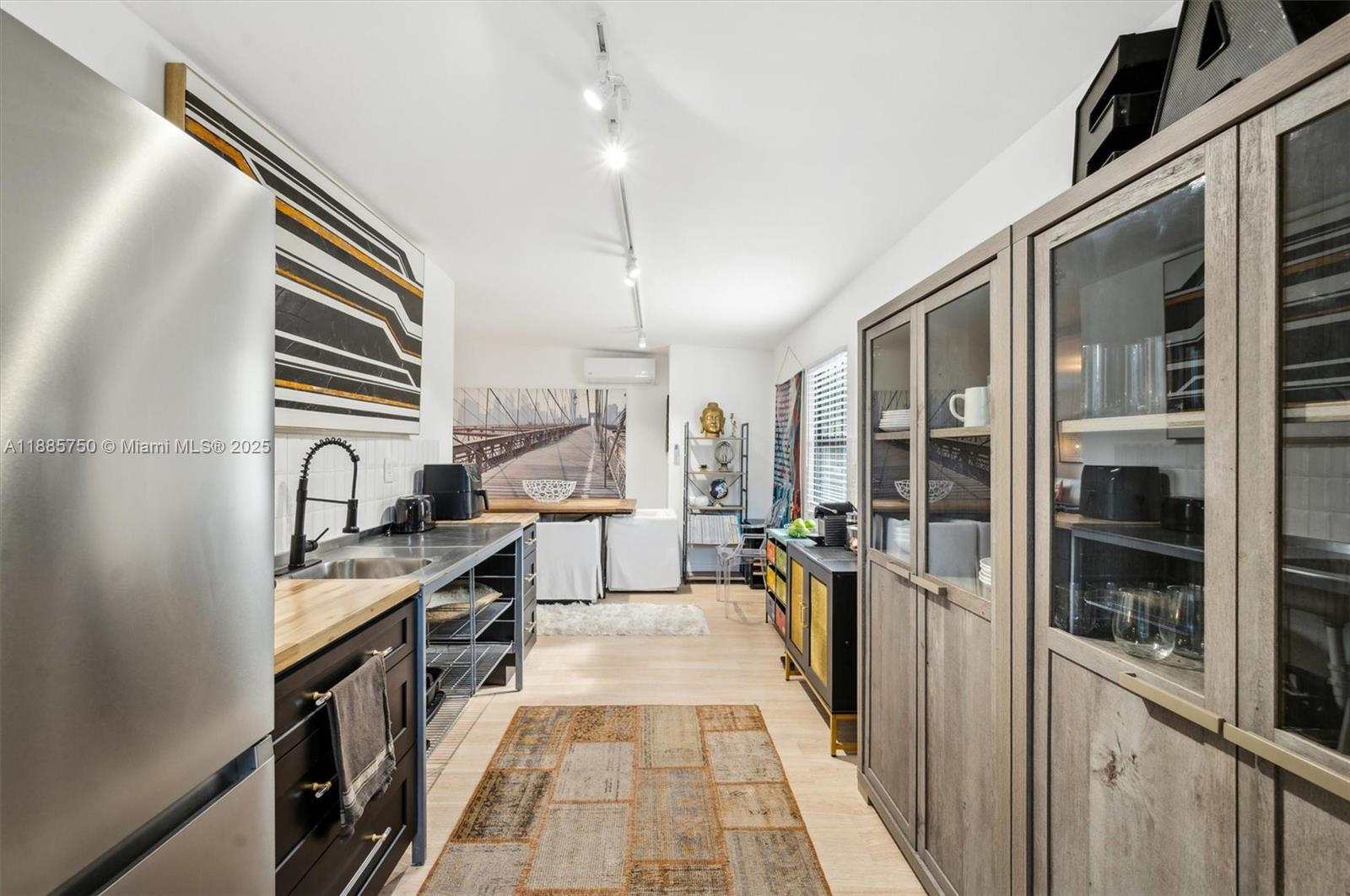 135 NE 45th St Miami, FL 33137