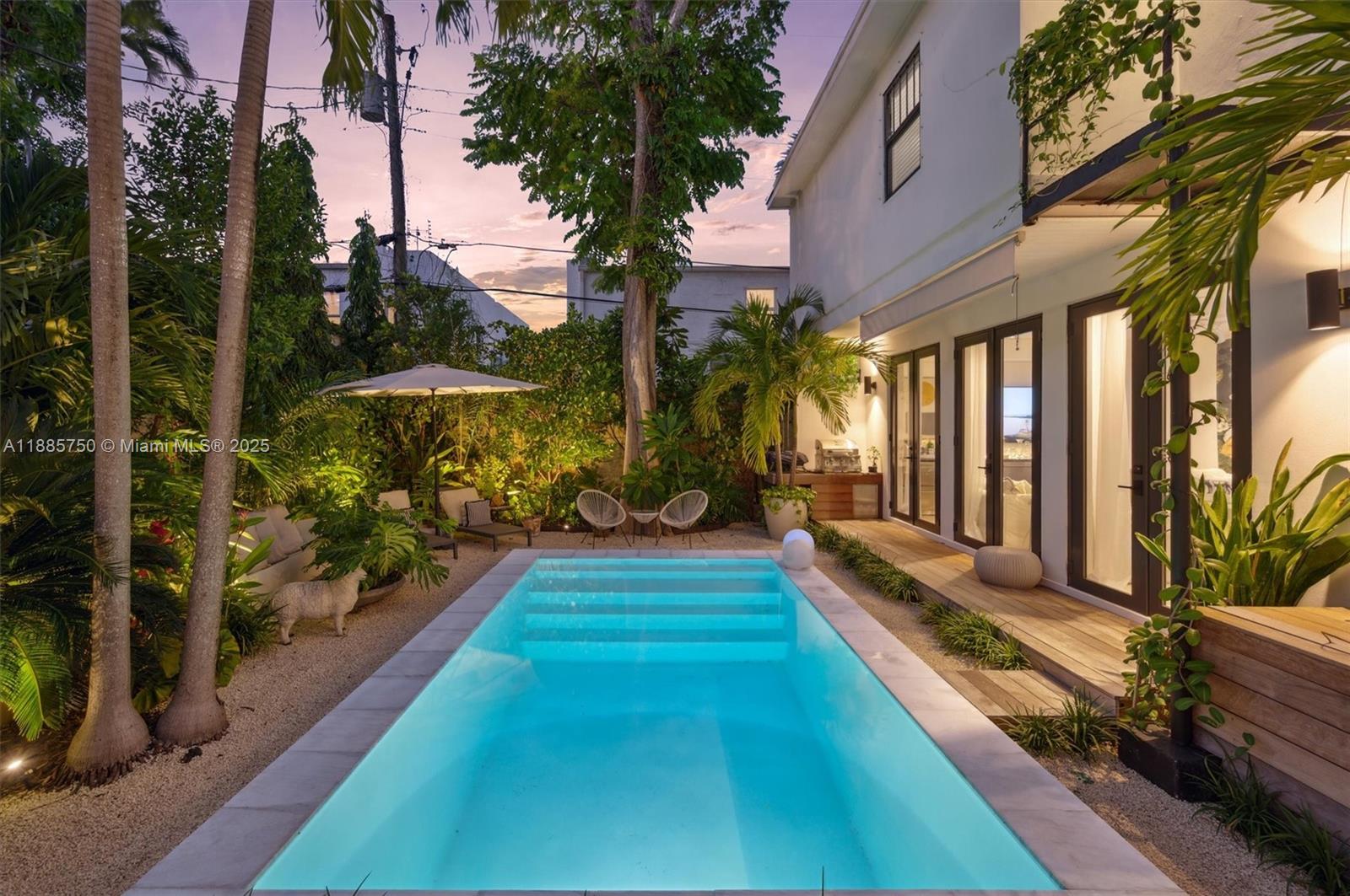 135 NE 45th St Miami, FL 33137