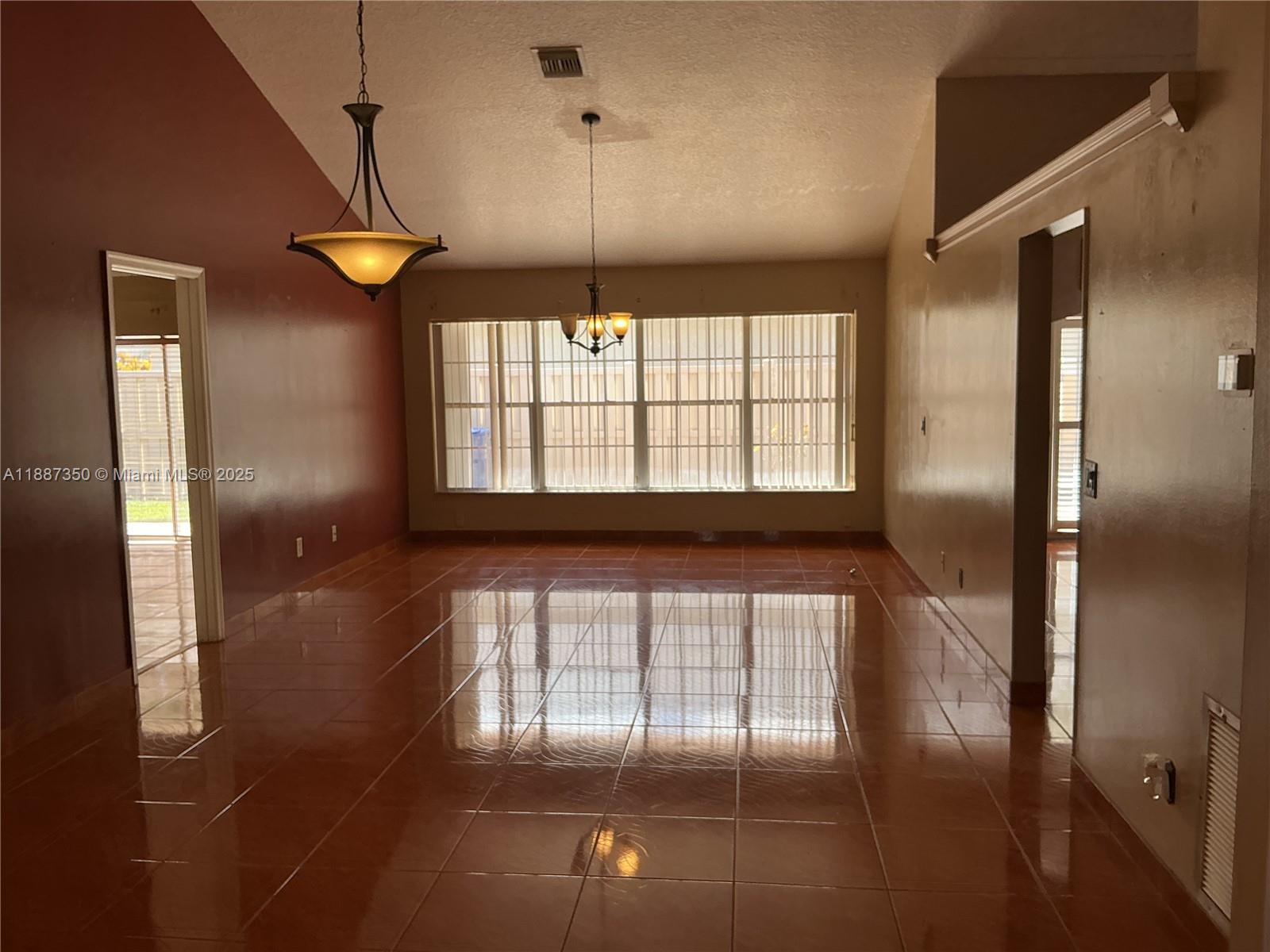 203 N Moccasin Trl N Jupiter, FL 33458