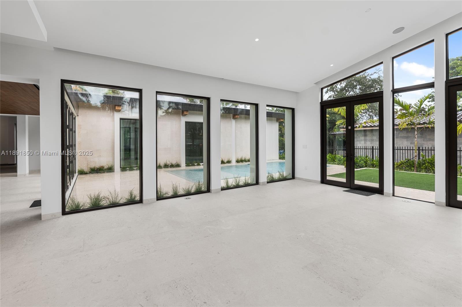 6716 San Vicente St Coral Gables, FL 33146