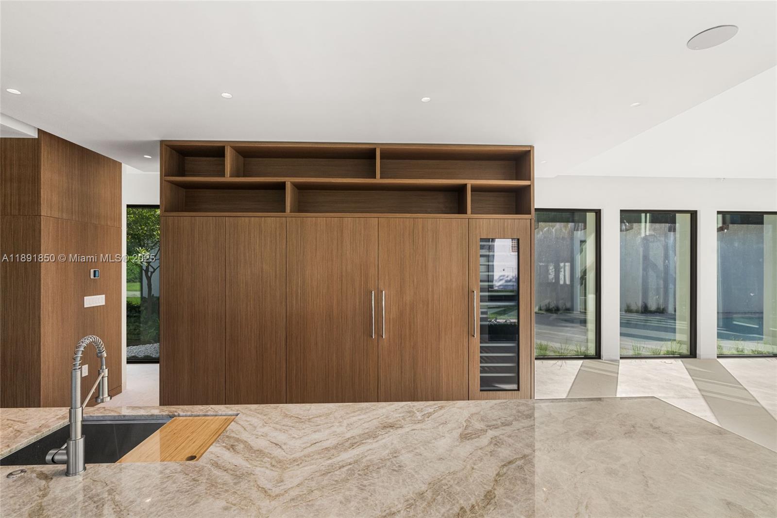 6716 San Vicente St Coral Gables, FL 33146