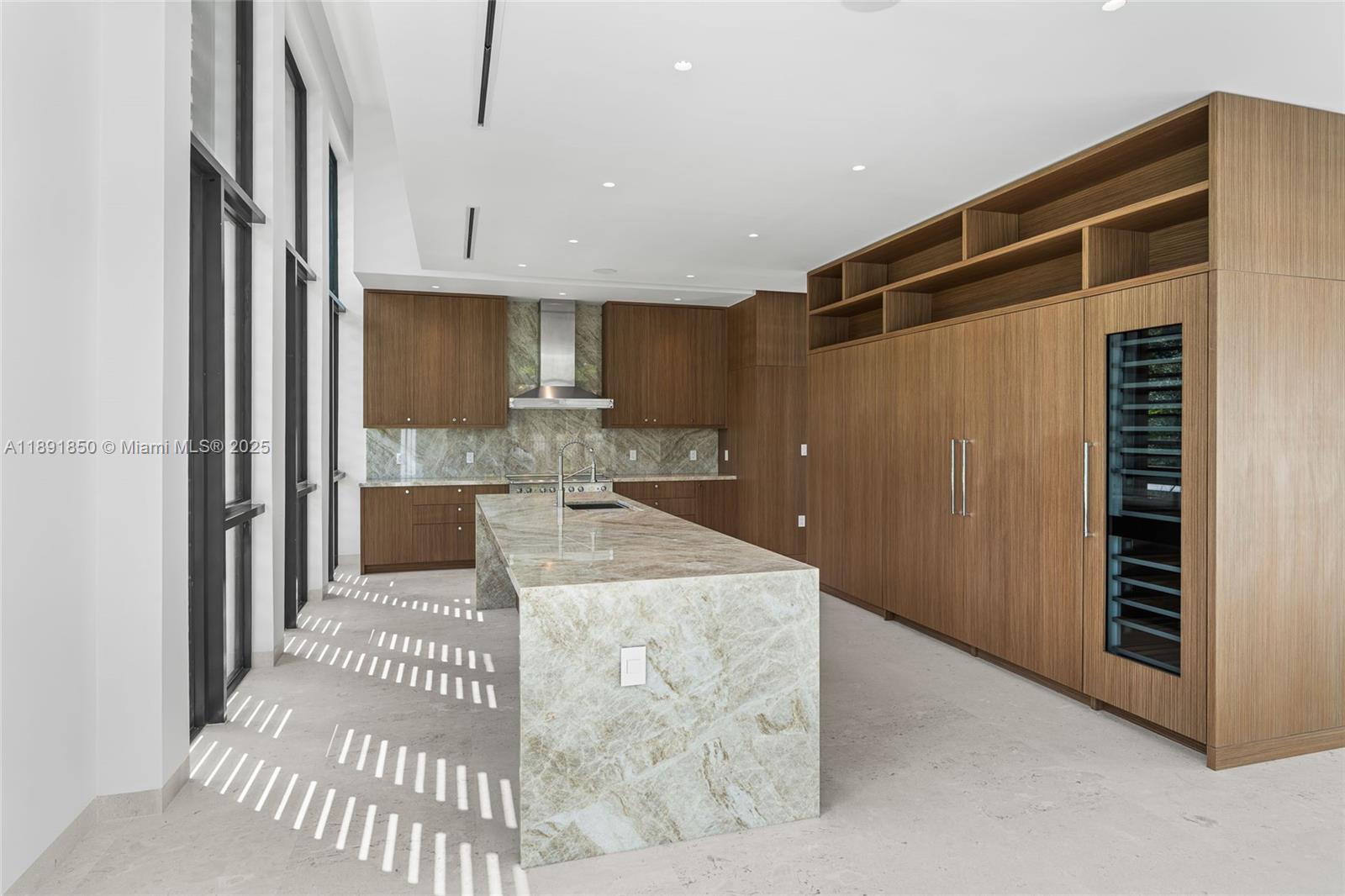 6716 San Vicente St Coral Gables, FL 33146