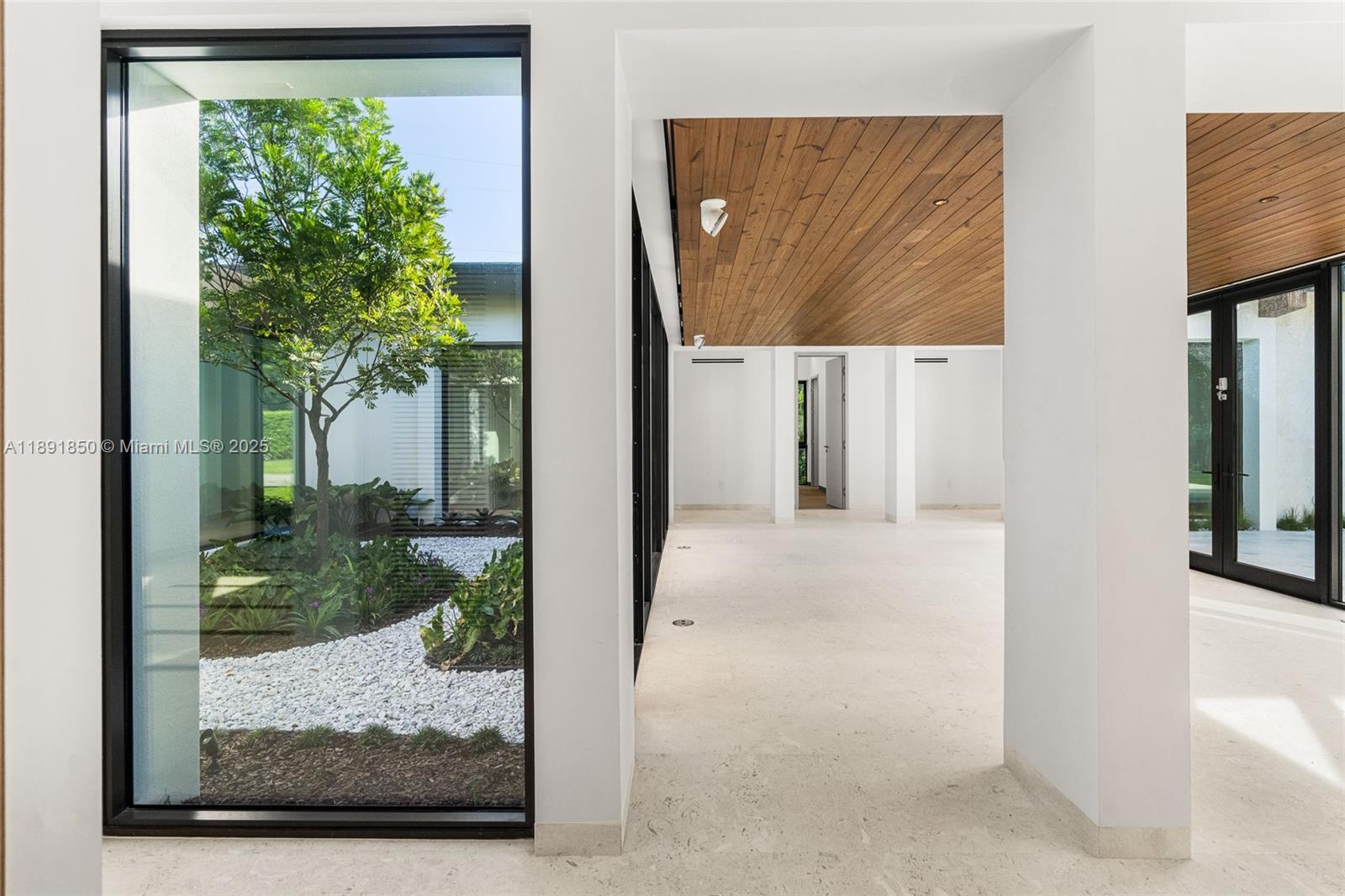 6716 San Vicente St Coral Gables, FL 33146