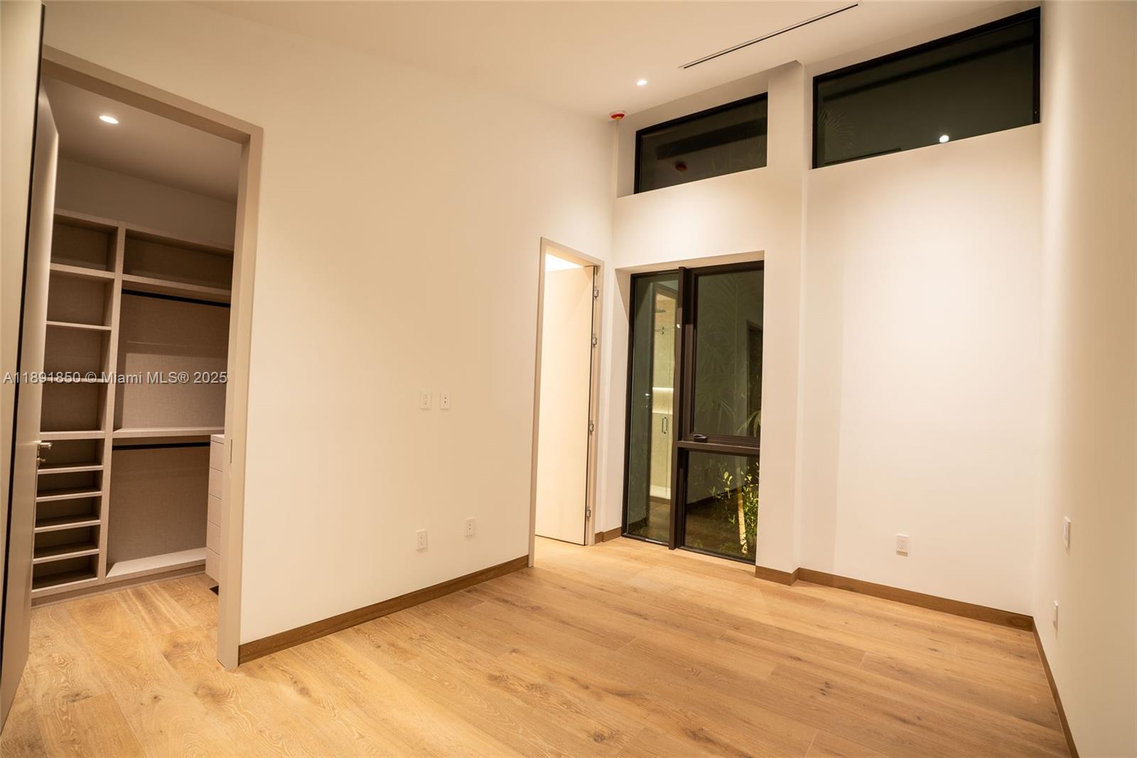 6716 San Vicente St Coral Gables, FL 33146